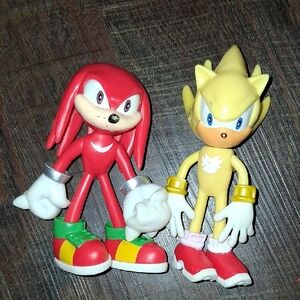 Knuckles And Super Sonic Sonic The Hedgehog Action Figures